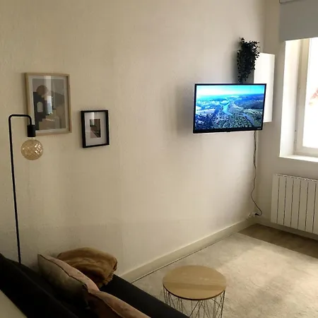 Cosy Entre Gare Et Petite France